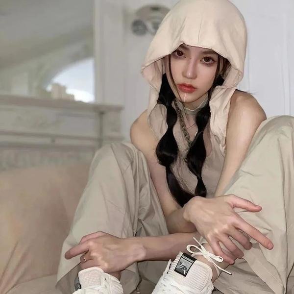 我和他都是新郎。